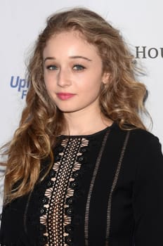 Carson Meyer
at the Uplift Family Services at Hollygrove Gala, W Hotel, Hollywood, CA 05-18-17