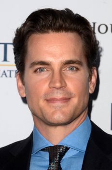Matt Bomer
at the Uplift Family Services at Hollygrove Gala, W Hotel, Hollywood, CA 05-18-17