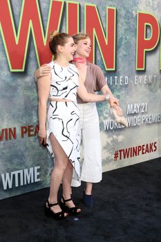 Mae Whitman, Jane Levy
at the "Twin Peaks" Premiere Screening, The Theater at Ace Hotel, Los Angeles, CA 05-19-17