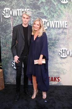 Elijah Diamond, Sheryl Lee
at the "Twin Peaks" Premiere Screening, The Theater at Ace Hotel, Los Angeles, CA 05-19-17