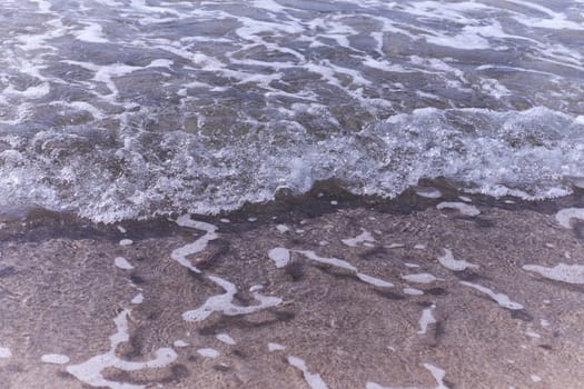 Very clear sea water, you can see the sand