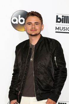 Prince Michael Jackson
at the 2017 Billboard Awards Press Room, T-Mobile Arena, Las Vegas, NV 05-21-17