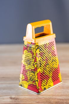 Vegetable grater with plastic stainless steel.