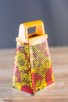 Vegetable grater with plastic stainless steel.