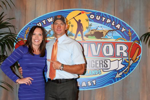 Sarah Lacina, Brad Culpepper
at the "Survivor: Game Changers - Mamanuca Islands" Finale, CBS Studio Center, Studio City, CA 05-24-17