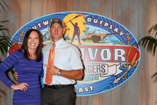 Sarah Lacina, Brad Culpepper
at the "Survivor: Game Changers - Mamanuca Islands" Finale, CBS Studio Center, Studio City, CA 05-24-17