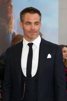 Chris Pine
at the "Wonder Woman" Premiere, Pantages, Hollywood, CA 05-25-17