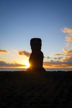 Moai statue ahu akapu at sunset, easter island, Chile