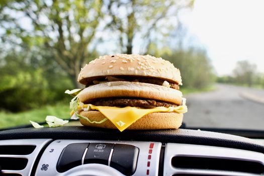 Double burger in car