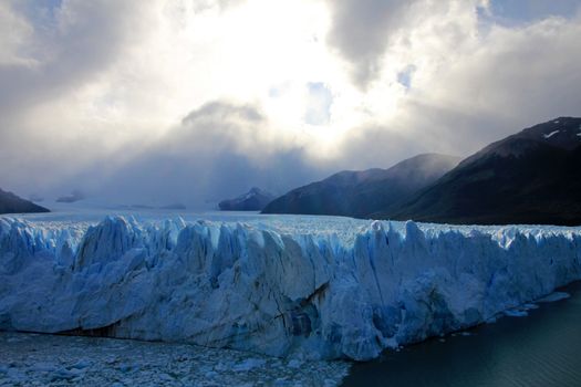 Perito Moreno glacier, Parque Nacional Los Glaciares, Patagonia, Argentina