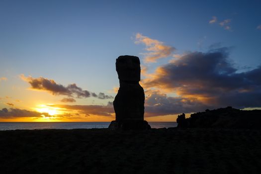 Moai statue ahu akapu at sunset, easter island, Chile