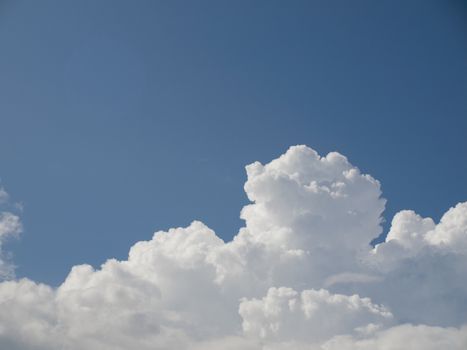 COLOR PHOTO OF CLOUDY SKY IN DAYTIME, STOCK PHOTO