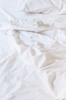 white blanket messy, white bedding sheet messy 