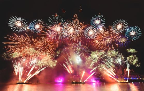london eye light show and firework during new year eve