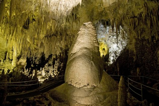 Crystal Spring Dome in Carlsbad Caverns, NM
