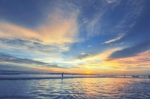 sunset / sunset sky at ocean sea beach.