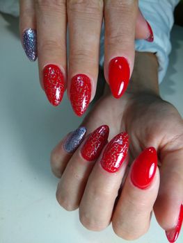 Here is presented one of the best manicure designs this year's Nail Red