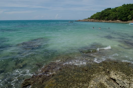 There are 14 white sand beaches on the island, which are surrounded by colourful coral reefs providing such aquatic sports as swimming,
snorkeling and scuba diving. The most popular beach areas are: Saikaew Beach, Ao Phai and Ao Vong Duan.