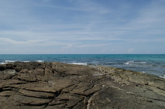 There are 14 white sand beaches on the island, which are surrounded by colourful coral reefs providing such aquatic sports as swimming,
snorkeling and scuba diving. The most popular beach areas are: Saikaew Beach, Ao Phai and Ao Vong Duan.