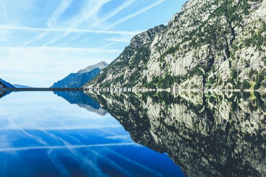 Mountains and lake photo with reflection