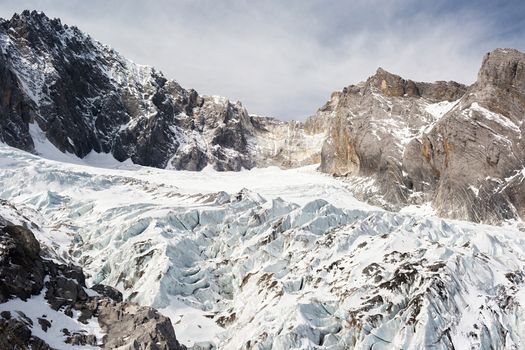 Jade Dragon Snow Mountain (Yulong Snow Mountain) located at Lijiang, Yunnan, China