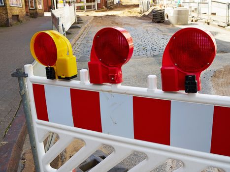 Construction road work side street warning caution flashing red light lamps    