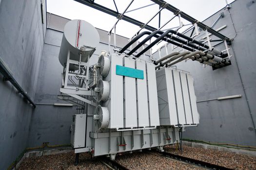 details of new high voltage power transformer 