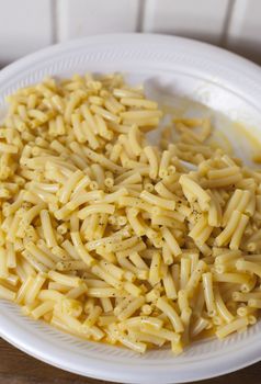 Close up of a large plate of baked macaroni and cheese