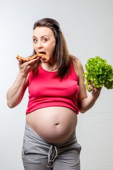 a hungry pregnant woman chooses the unproductive food