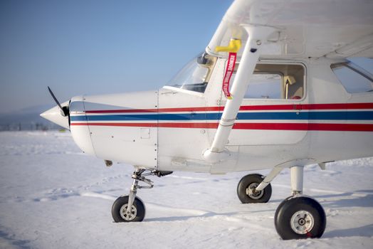 Light sport aircraft in winter before being prepared for take off