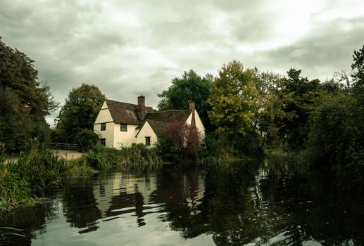 willy's lott's famous old white cottage house in flatford suffolk