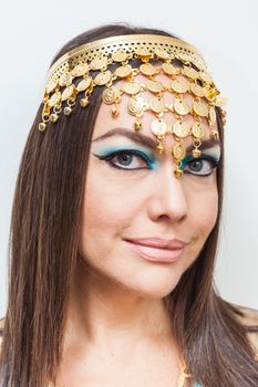 Woman dressed as Cleopatra for Halloween