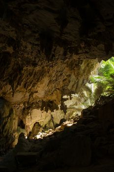 Hub Pa Tad is sink hole  in Uthai tani Province  and is unseen of Thailand