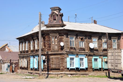 Old wooden  house in the city of Astrakhan