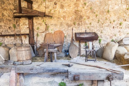 Ancient working tools, medieval times