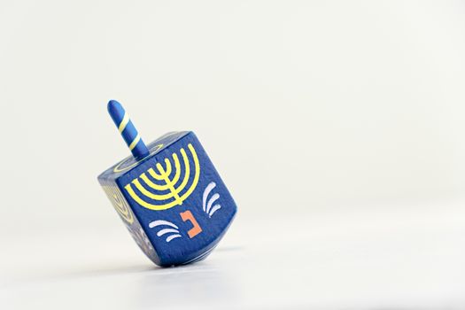 The Symbols of Jewish holiday Hanukkah - sevivon