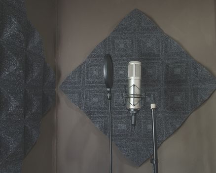 Speech pad Sound recording room and Mic condenser