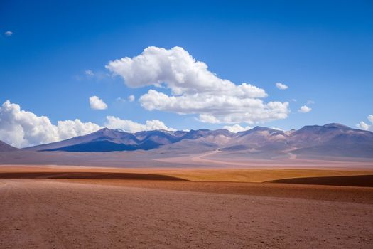 Siloli desert in sud Lipez reserva Eduardo Avaroa, Bolivia