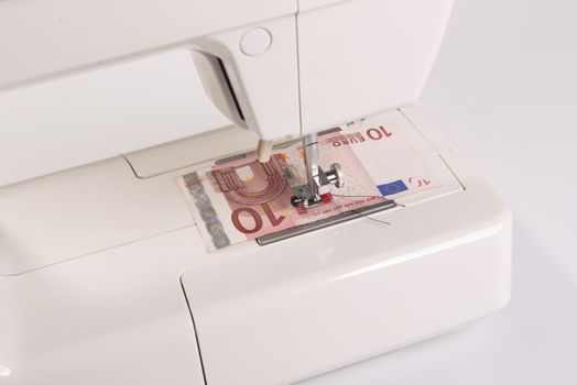 sew a euro banknote