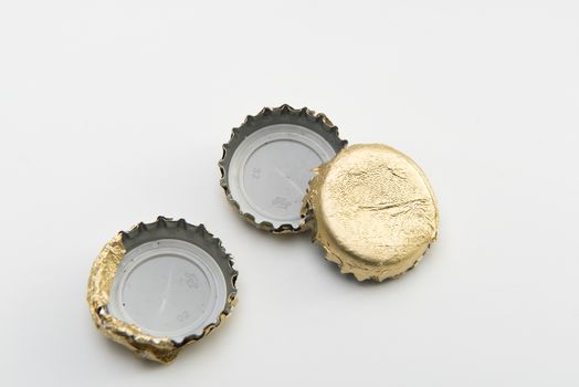 metal caps for beer bottles