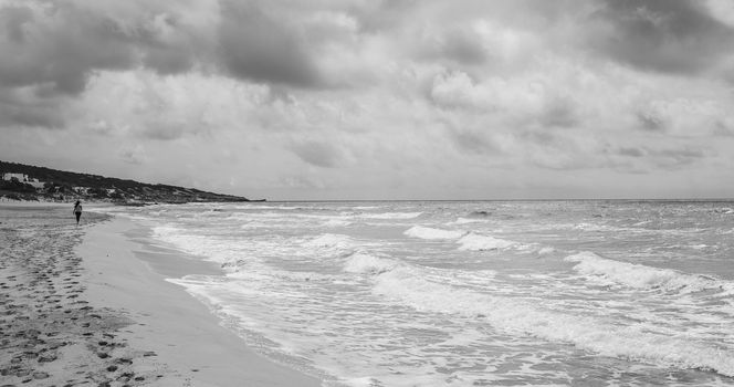 Beach in Formenrtera balck and white