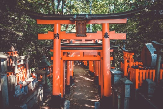 Fushimi Inari Taisha torii shrine, Kyoto, Japan