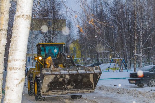 snow removal in North city snow night