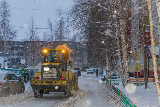 snow removal in North city snow night