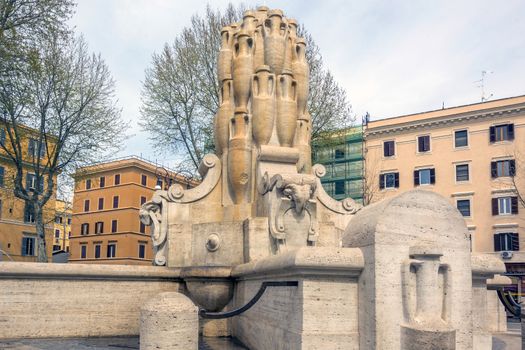 The Fontana delle Anfore (Fountain of the Amphorae), located in Testaccio, a quarter of Rome. The motive of the amphorae refers to the Monte Testaccio and to the symbol of the whole quarter