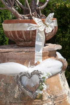 beautiful decoration of a garden for the wedding day