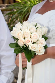 bride hold wedding bouquet