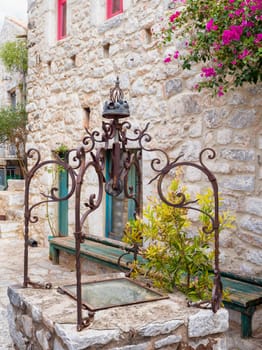 Traditional well in Aeropoli,
Laconia, Peloponnese, Greece