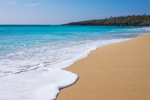 Beautiful sands and clear water at Kenting Beach in southern Taiwan.