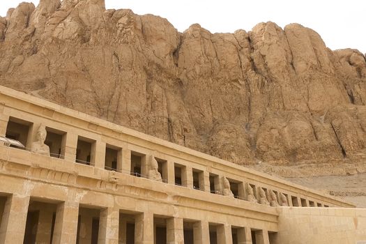 Buildings and columns of ancient Egyptian megaliths. Ancient ruins of Egyptian buildings